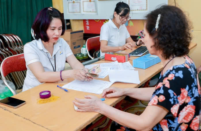 Viên chức quản lý không còn 